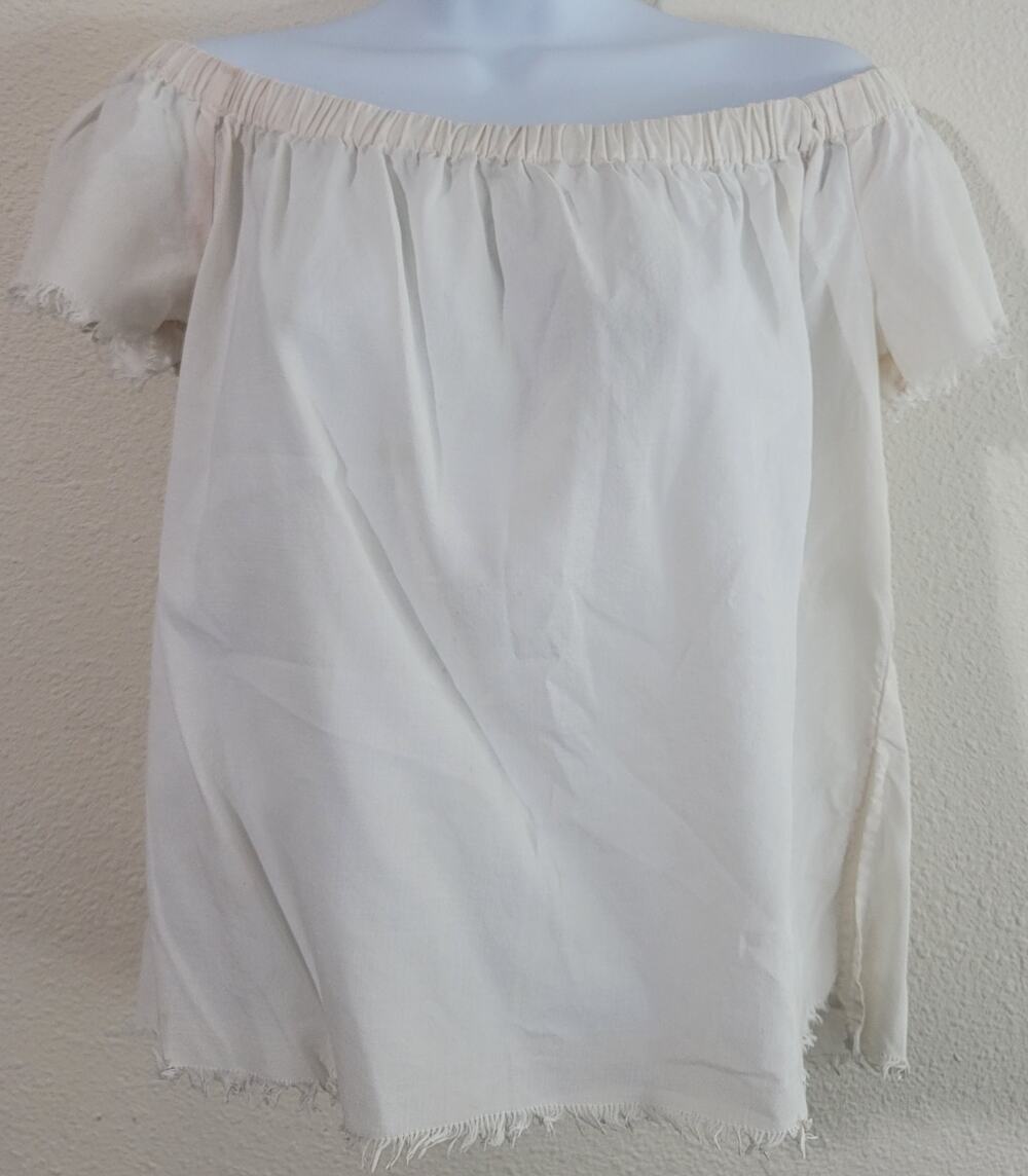 Cloth & Stone Anthropologie Cream Off The Shoulder Frayed Hem Top S Lightweight